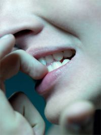 Онихофагия Онихофагия